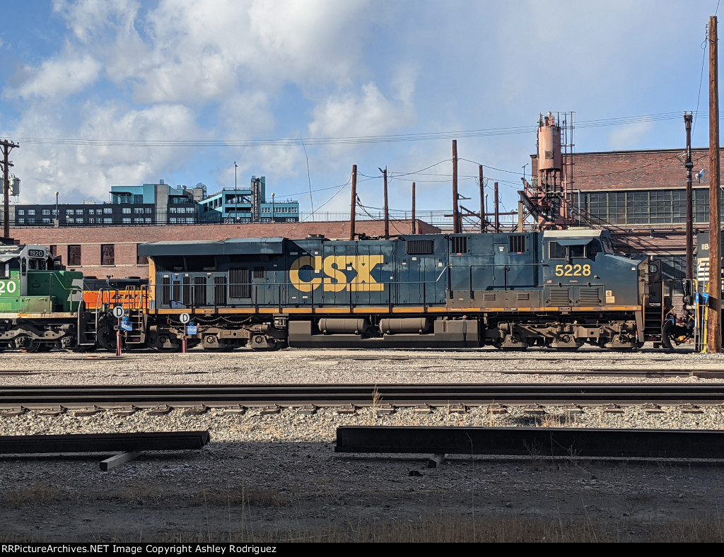 CSX 5228